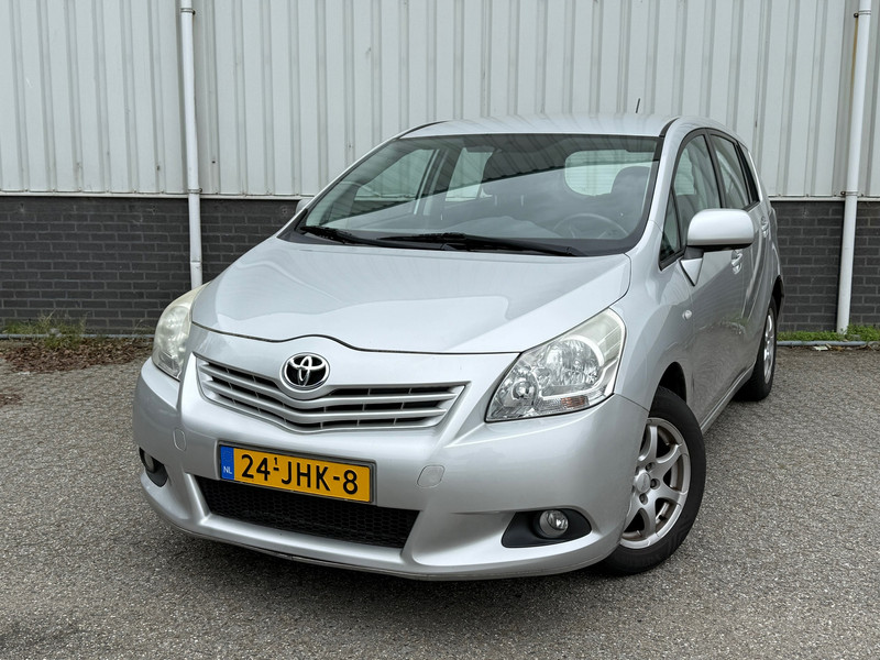 282273529-100