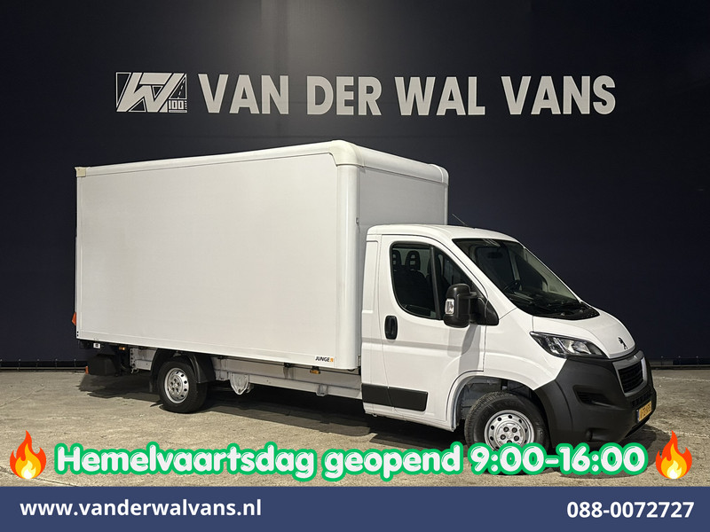 553091947-100