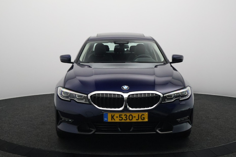 236183132-100-1.jpg