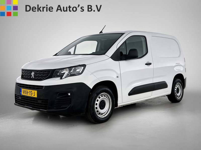 414887366-100