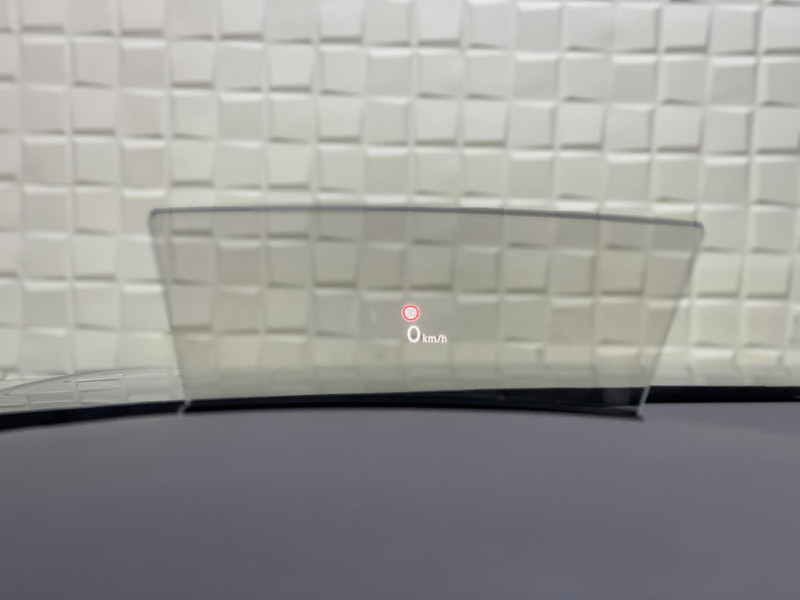 37255881-20.jpg