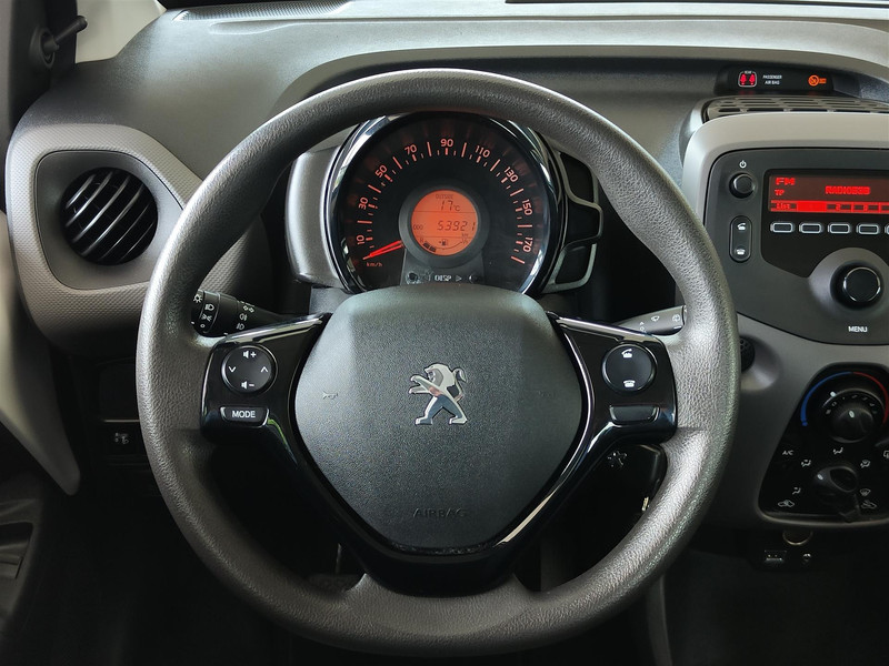 38251764-14.jpg