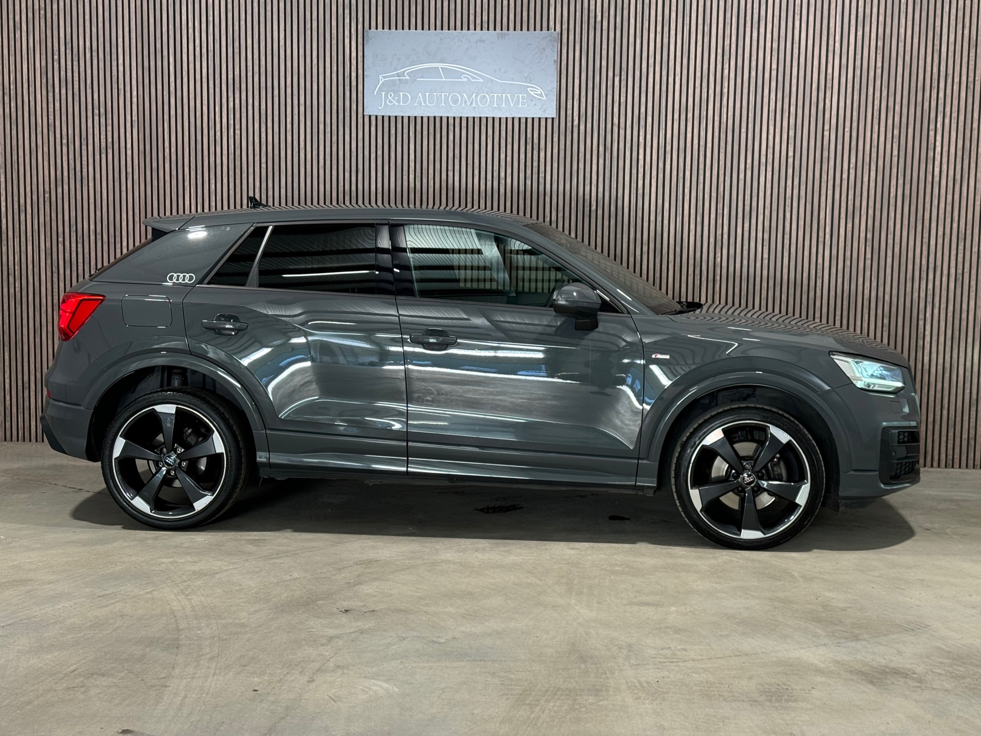 40996864-8.jpg