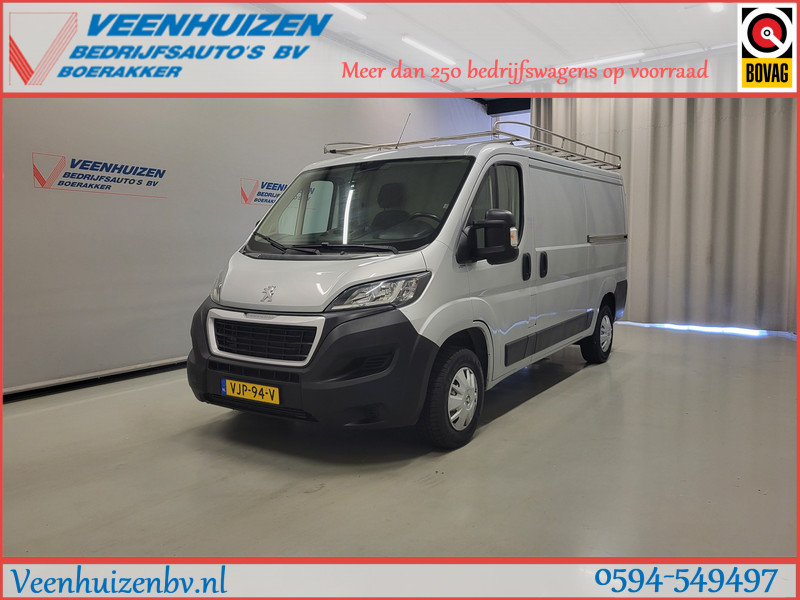 937792317-100