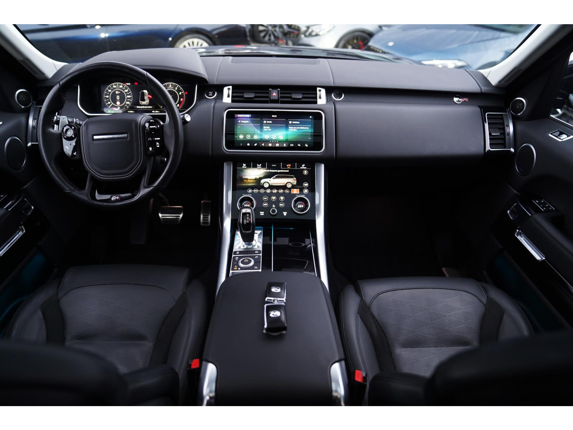 41865392-2.jpg