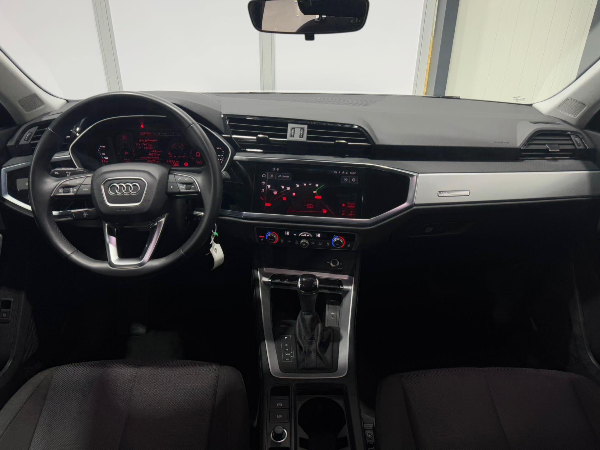 42270127-23.jpg