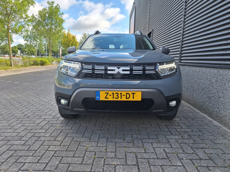 45265012-3.jpg