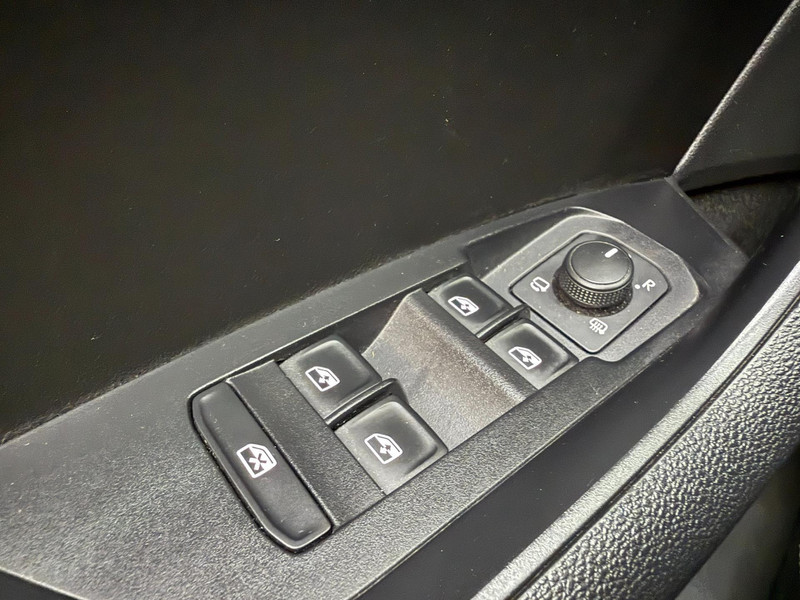 45430829-38.jpg