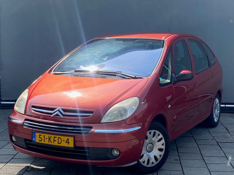 673311818-100