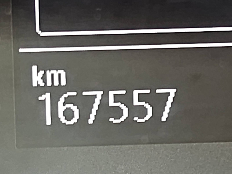 45971904-7.jpg