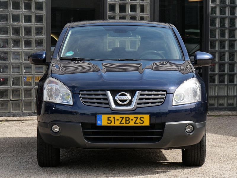 47199644-14.jpg