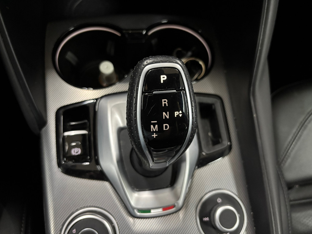 47329048-27.jpg