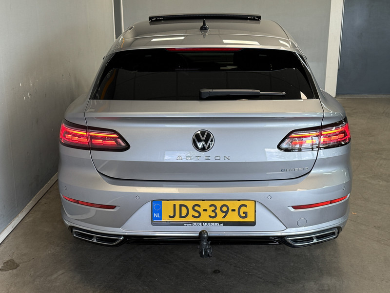 47354451-3.jpg