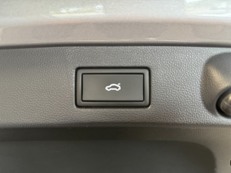 47354451-46.jpg