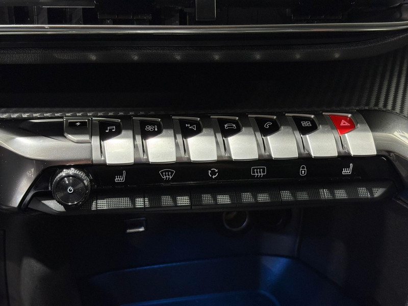 47389718-25.jpg