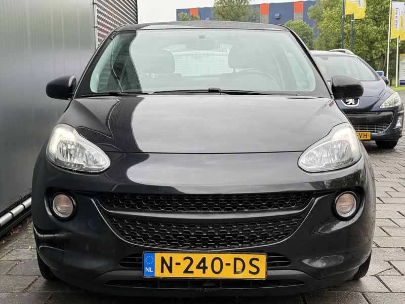 47399004-20.jpg