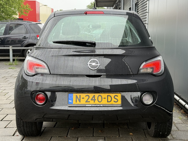 47399004-21.jpg