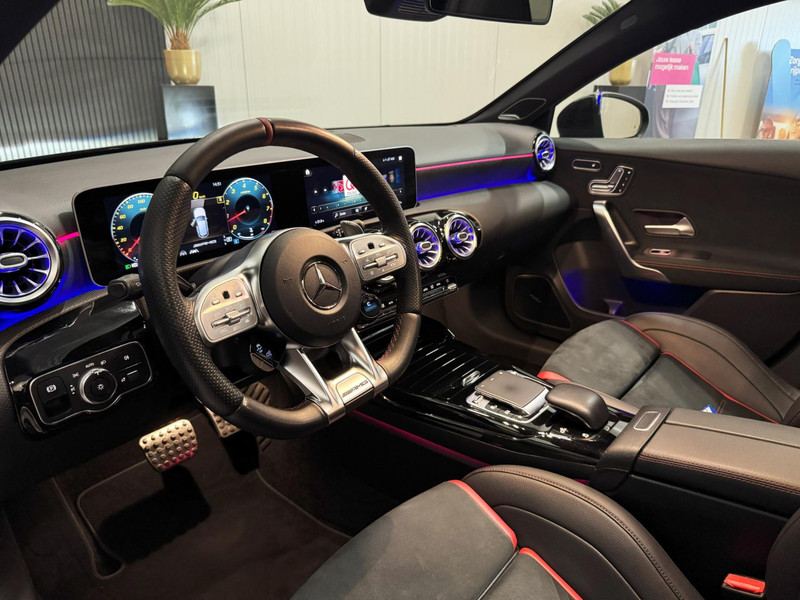 47408729-15.jpg