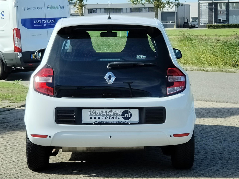 47425394-4.jpg