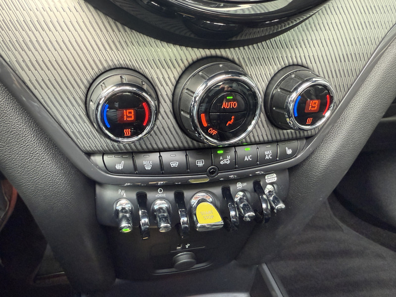 47508414-10.jpg