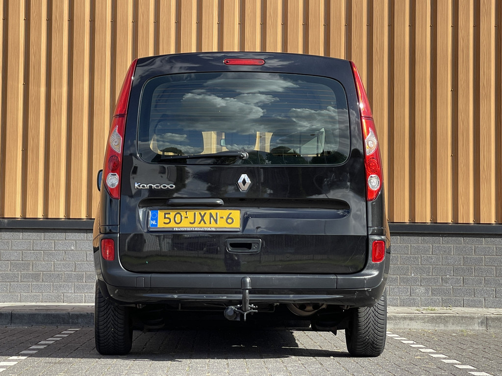 47574498-5.jpg
