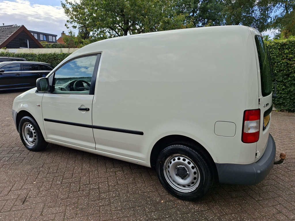 47966490-4.jpg