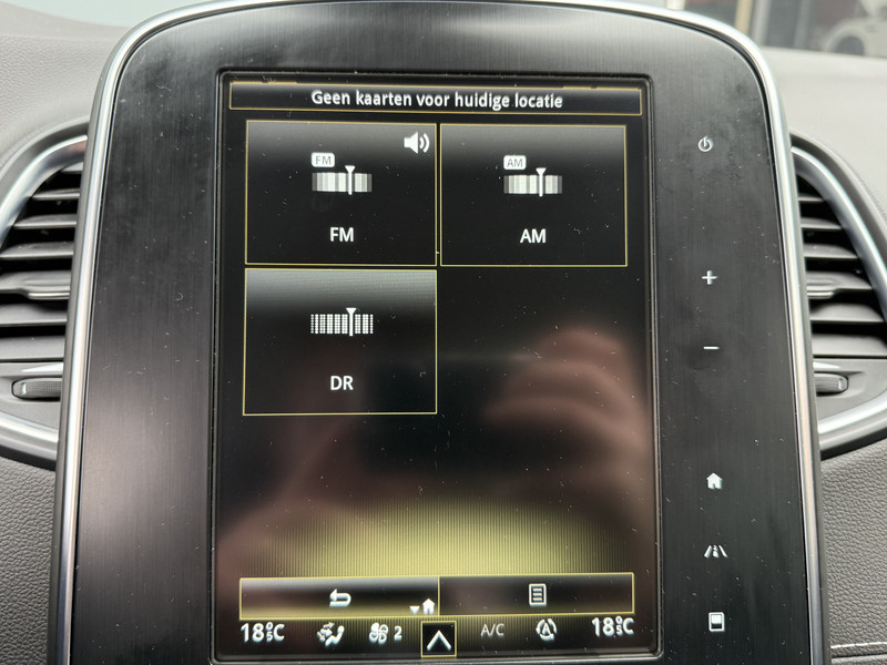 48302467-21.jpg