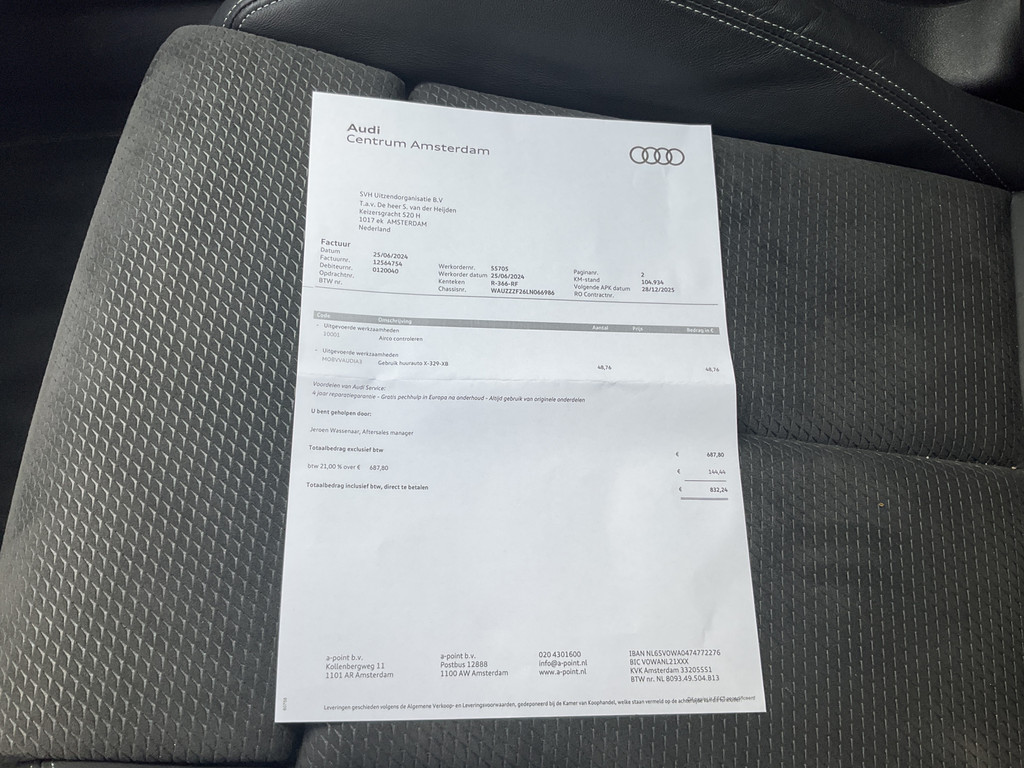 48321089-47.jpg