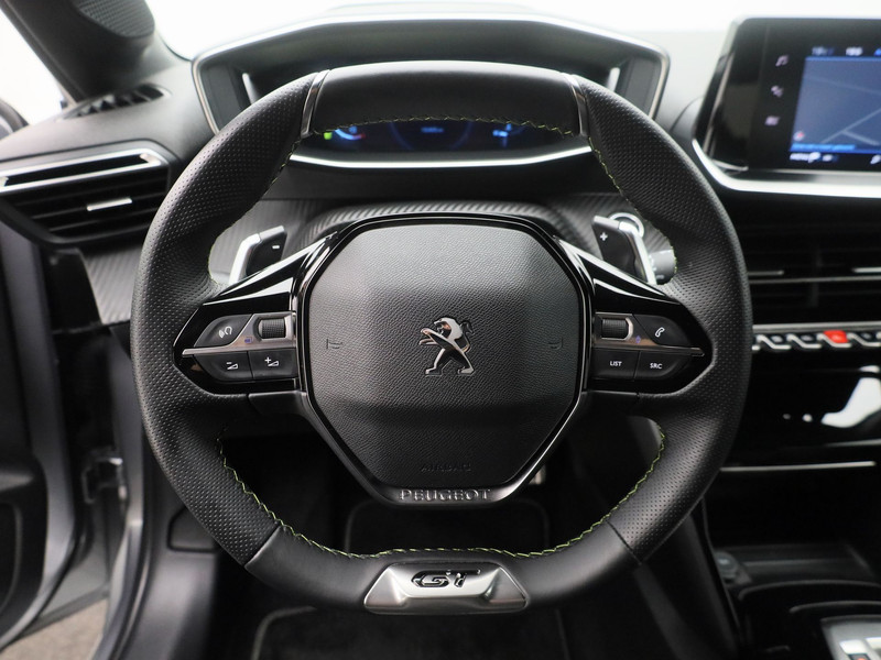 48398904-16.jpg