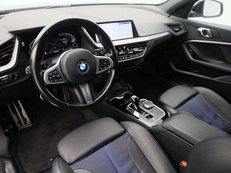 48467780-9.jpg