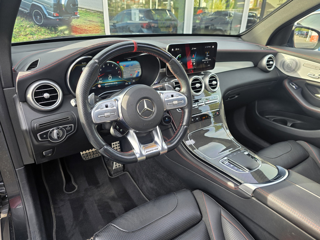 48518935-8.jpg