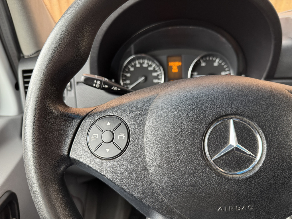 48575252-21.jpg