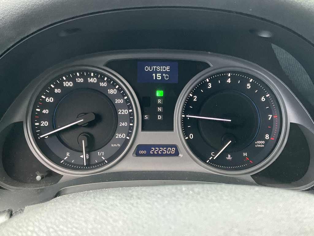 48609283-22.jpg