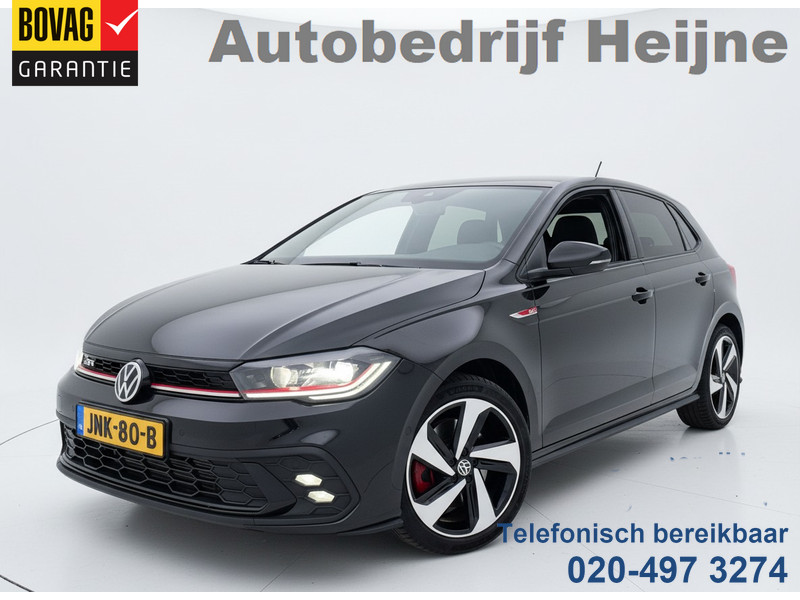 823262743-100