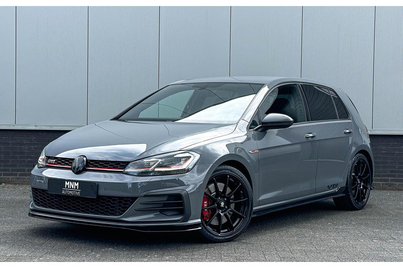 625339165-100