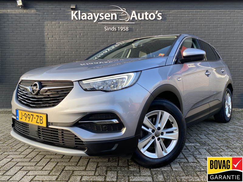 753697237-100