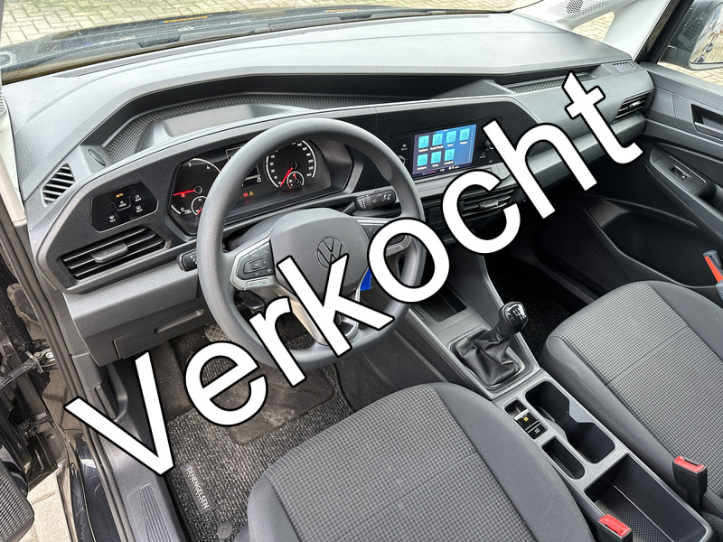 708247135-100-1.jpg