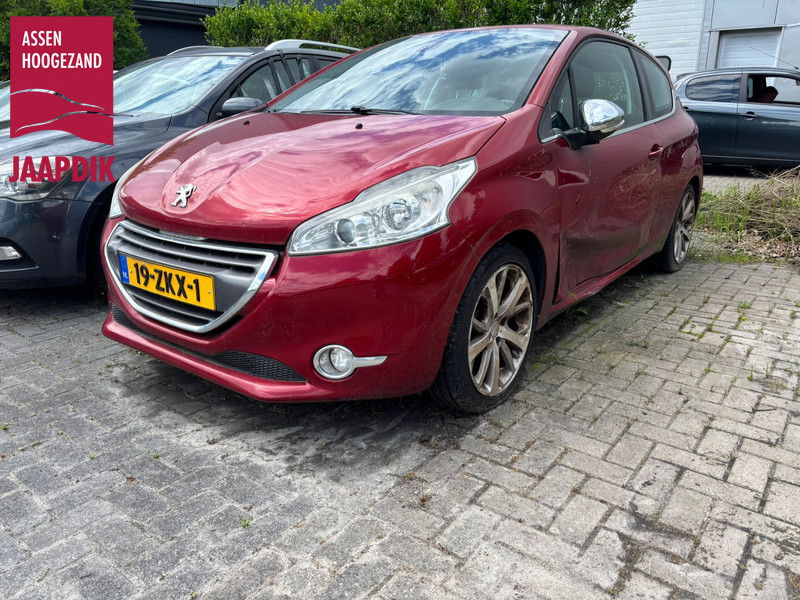 756527934-100