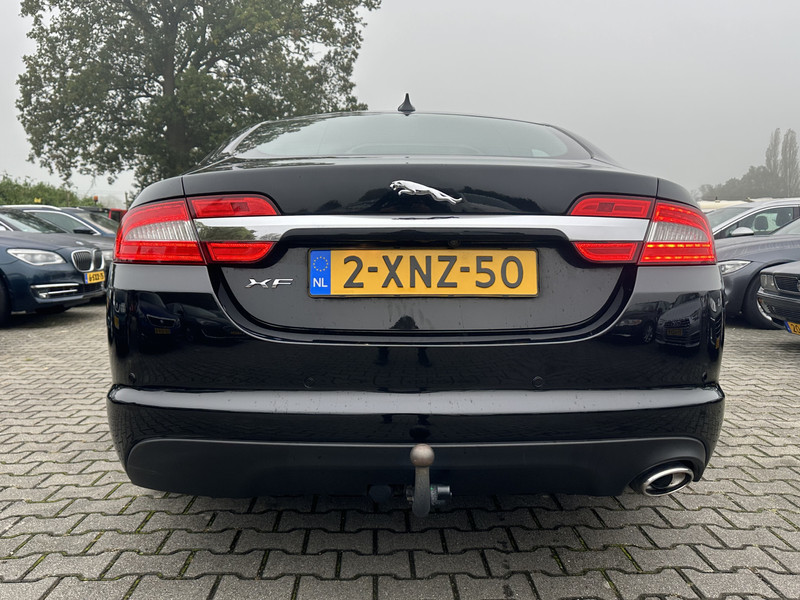 753602725-100-4.jpg