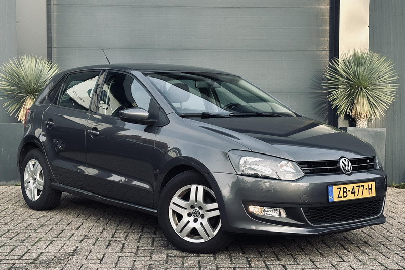 961603767-100