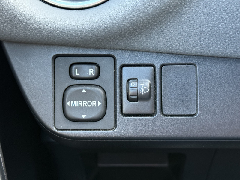 941186344-100-11.jpg