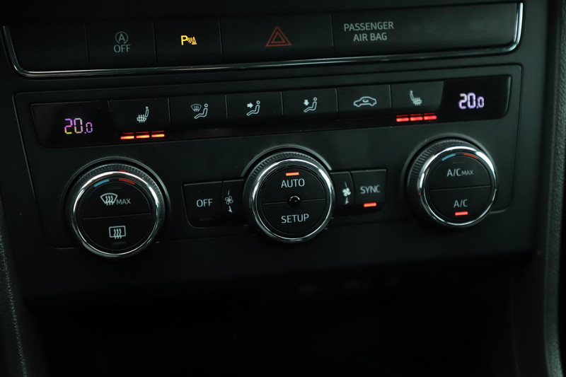 996346871-100-11.jpg